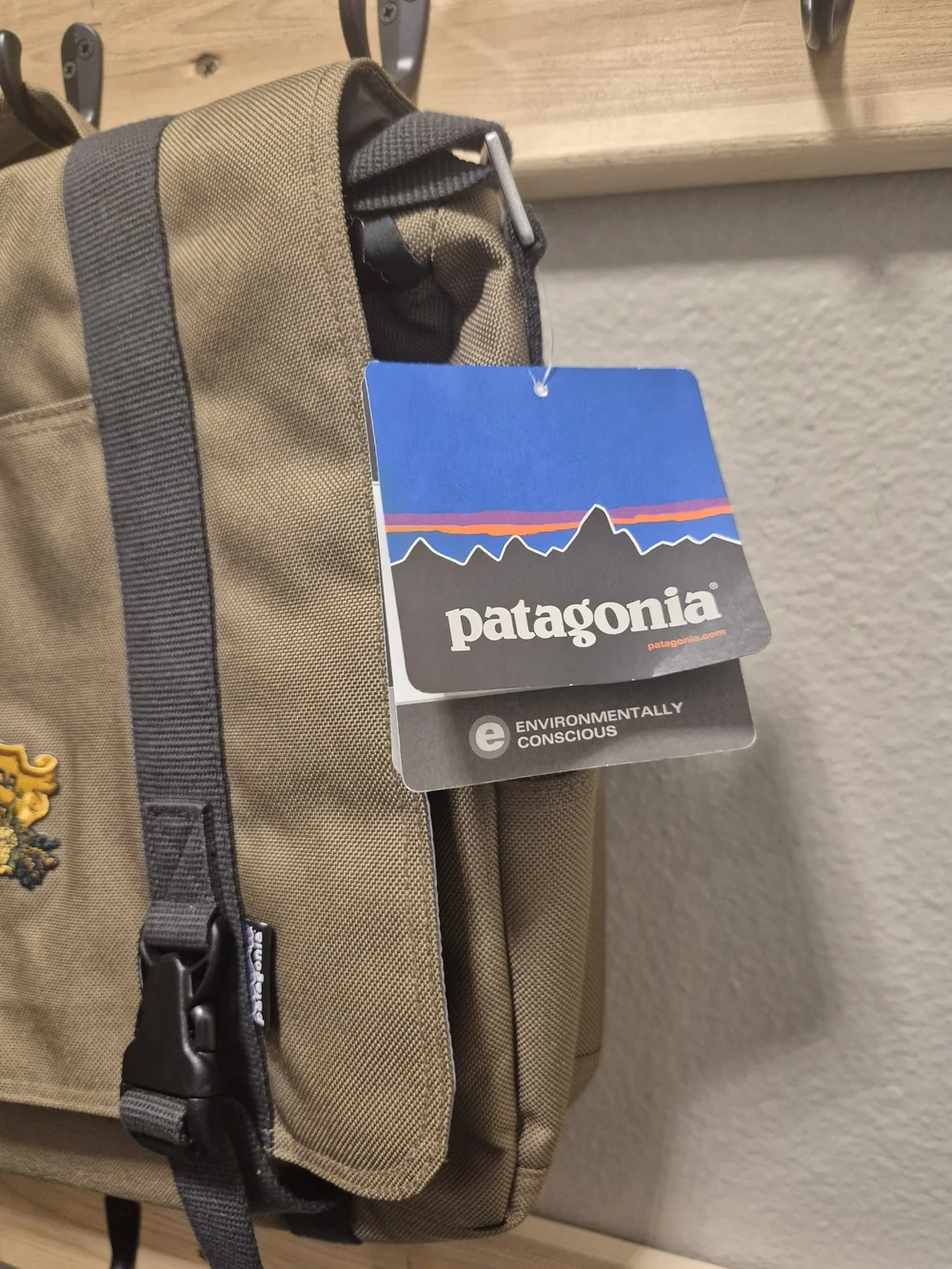 Patagonia durable messenger